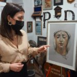 La artista plástica Inma Peña explica su obra