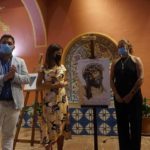 La Artista Jerezana Inmaculada Peña presenta el Cartel para la salida extraordinaria del Santísimo Cristo de la Vera Cruz de Arcos