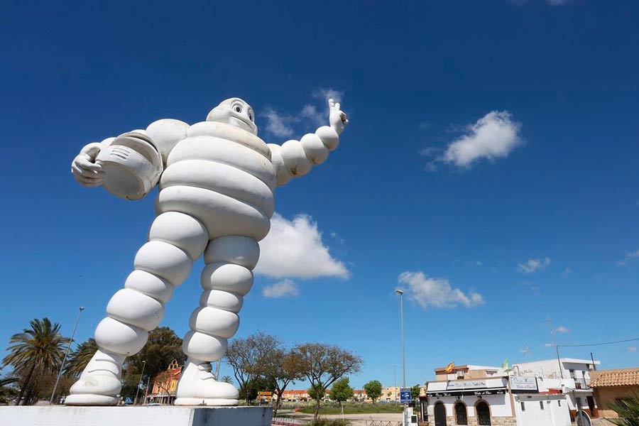 Bibendum, la mascota y símbolo de la empresa de neumáticos Michelín