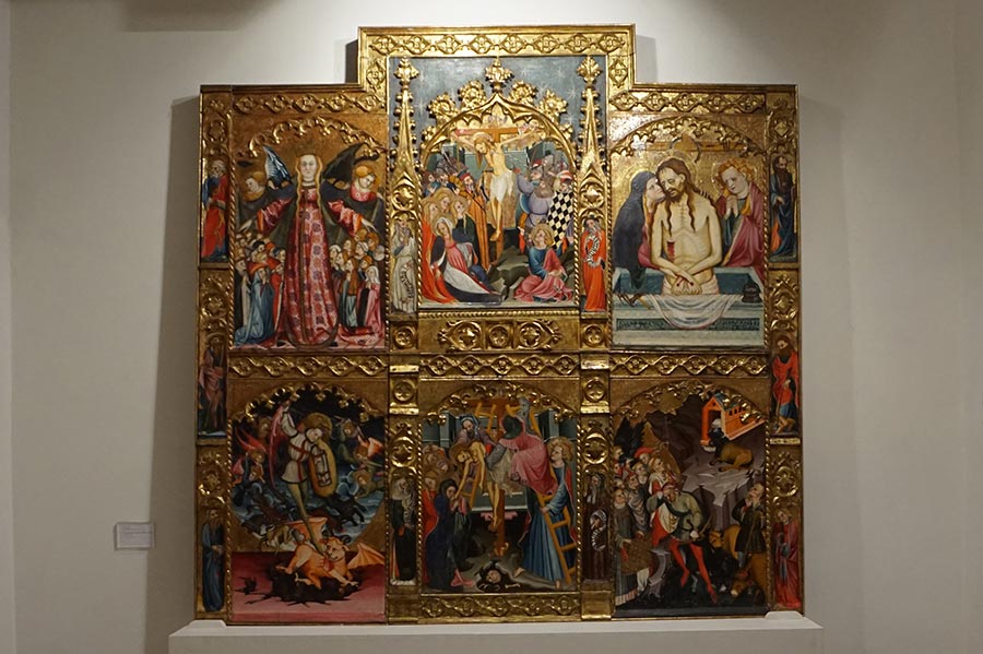 Tablas del Retablo dedicado a San Miguel y a la Pasión de Juan de Leví en Bodegas Tradición