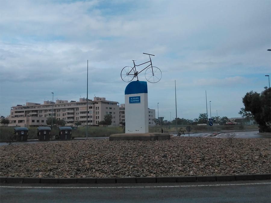 Monumento al Ciclista Vulnerable en Jerez