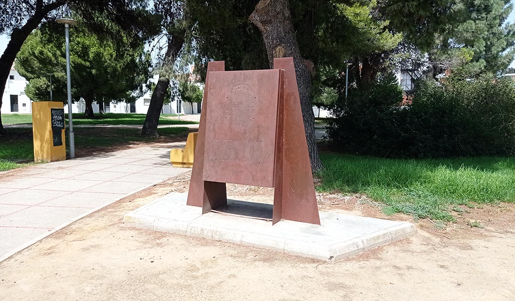 Sobre los “Monumentos mediocres” en Jerez XIV